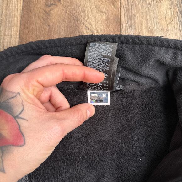 The North Face Osito Fleece Jacket Women's Small Black Sherpa Exploring 6347 - Picture 9 of 14